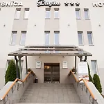 Hotel Kolonna Brigita 3*