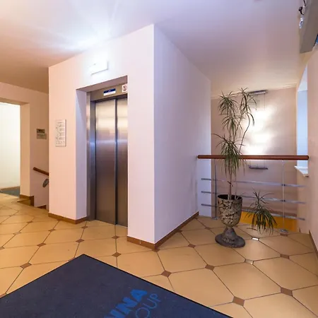 Kolonna Brigita Hotel