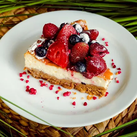 Kolonna Brigita Hotel