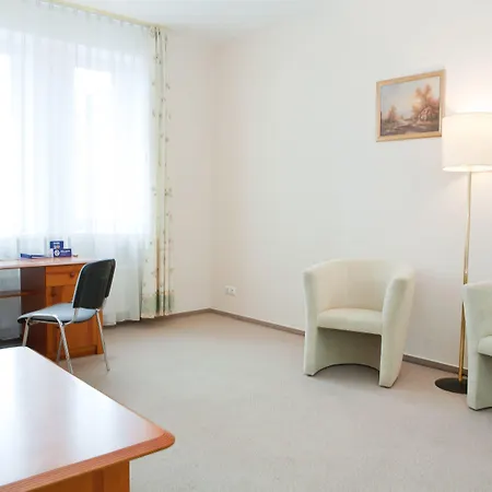 Kolonna Brigita Hotel 3*