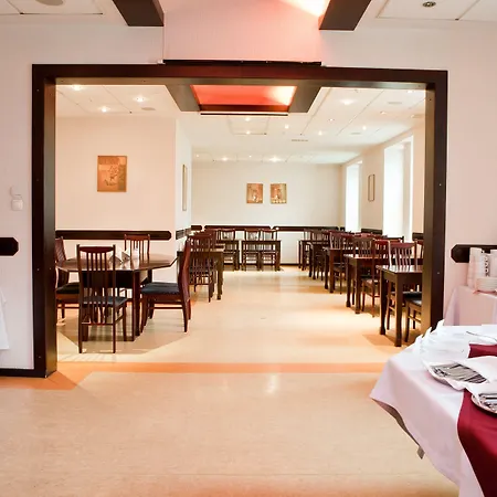 Kolonna Brigita Hotel