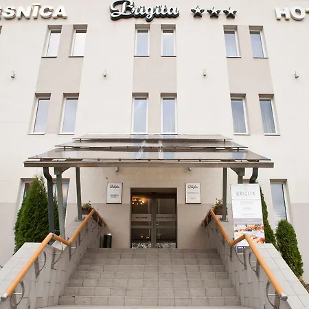 Hotel Kolonna Brigita 3*