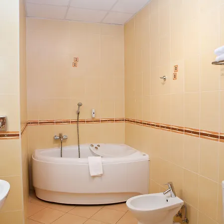 Kolonna Brigita Hotel