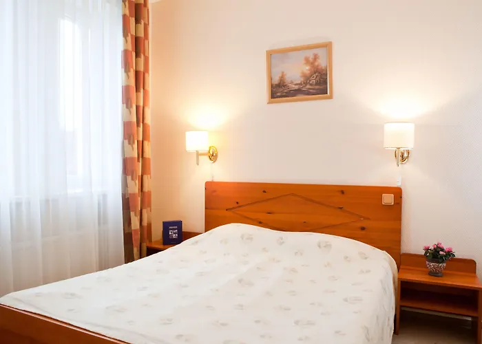 Kolonna Brigita Hotel 3*