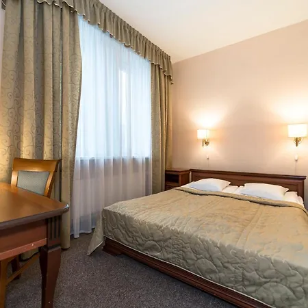 Hotel Kolonna Brigita 3*