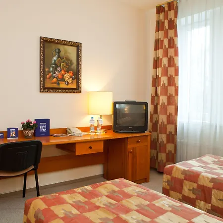 Hotel Kolonna Brigita 3*